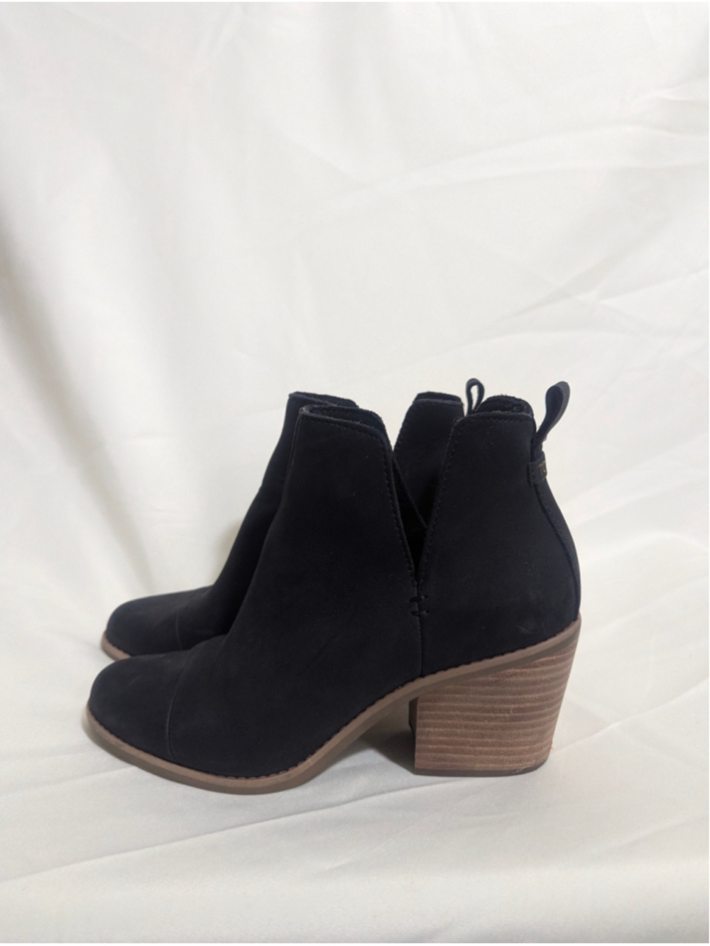Toms Womens Black Suede V-Cut Ankle Booties abluck Heel Size 8 - Picture 3 of 7